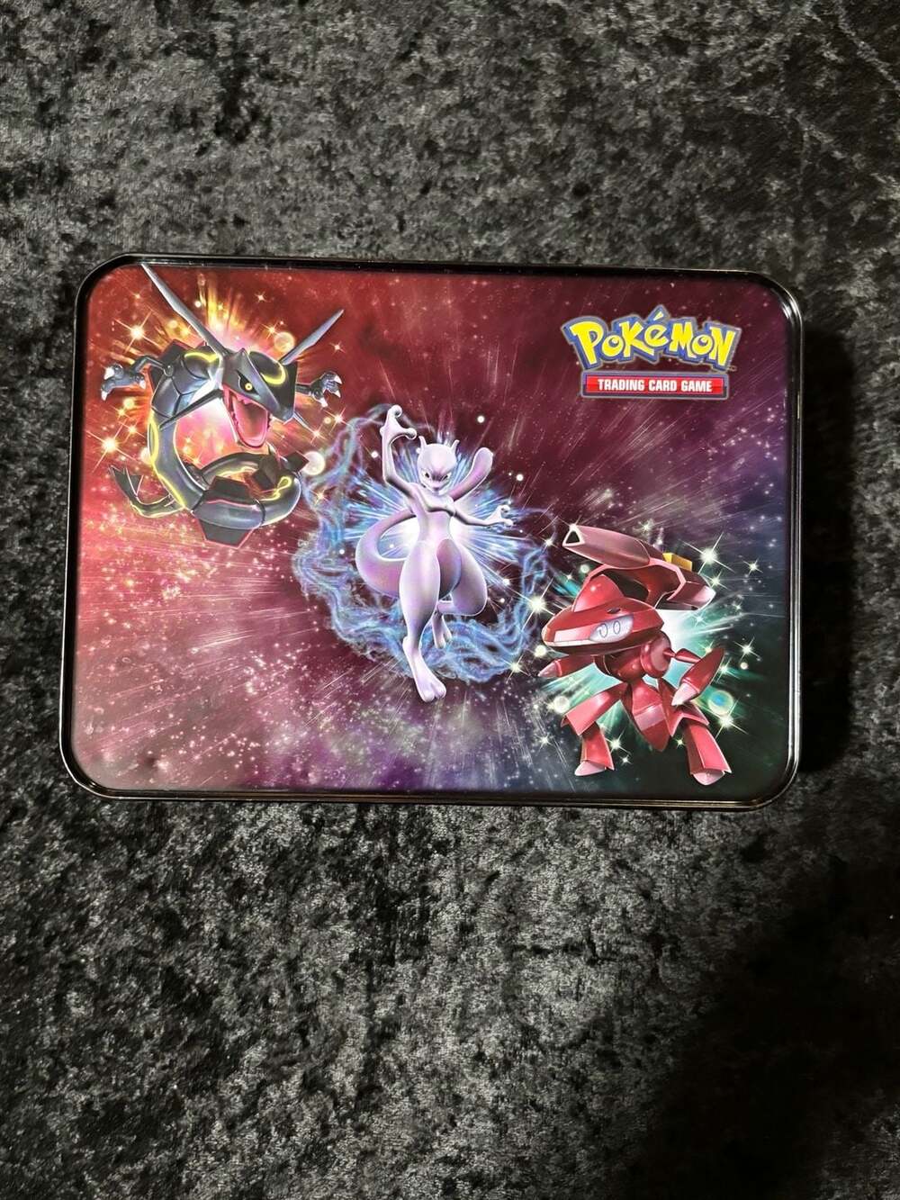 Pokemon Trading Card Game Collector Chest Tin 2017 Pikachu Mewtwo